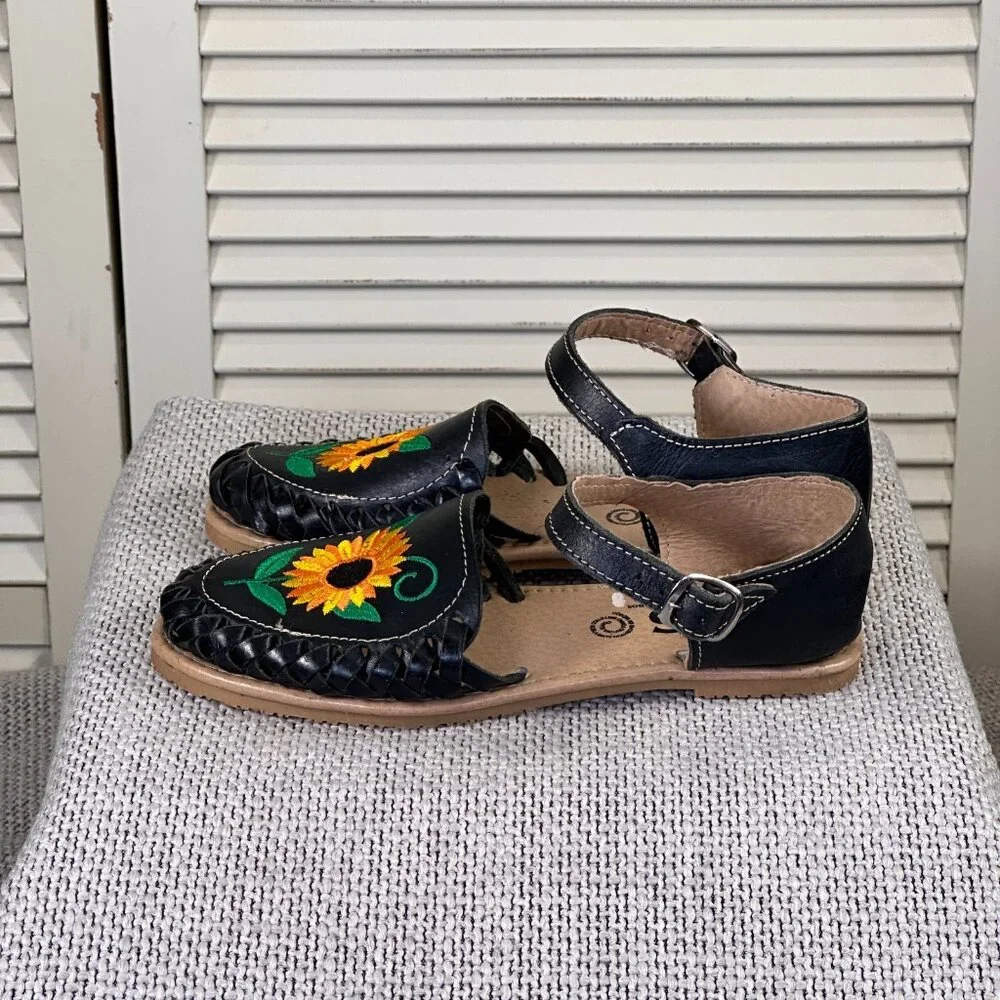 JVS Artisanal Women's Sunflower Black Leather Mexican Made Huarache Size 6.5 US
